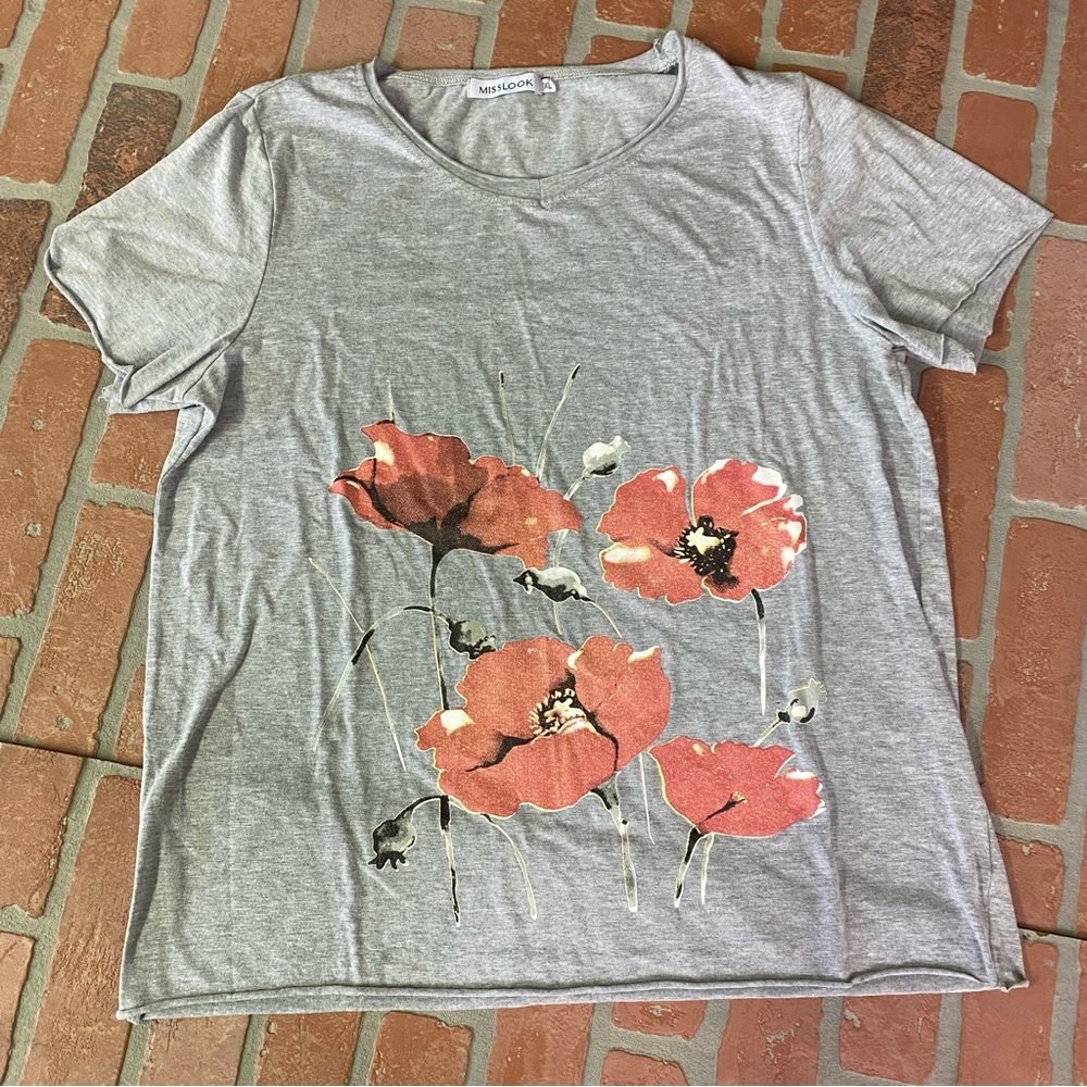 Mislook Womens Size XL Short Sleeve Floral Print T-Shirt Raw Hem